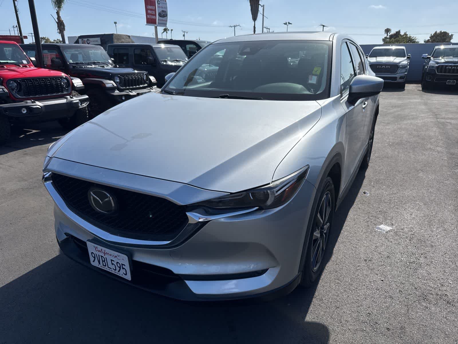 2017 Mazda CX-5 Grand Touring auto's photo