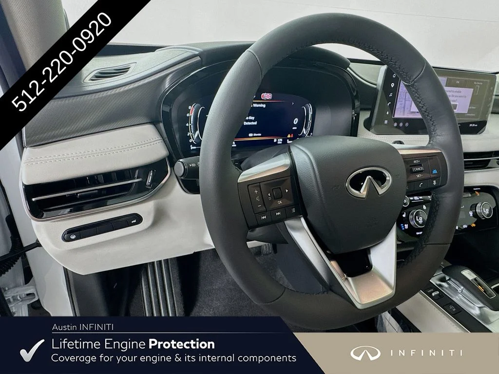 New 2027 RADIANT WHITE INFINITI LUXE image 13