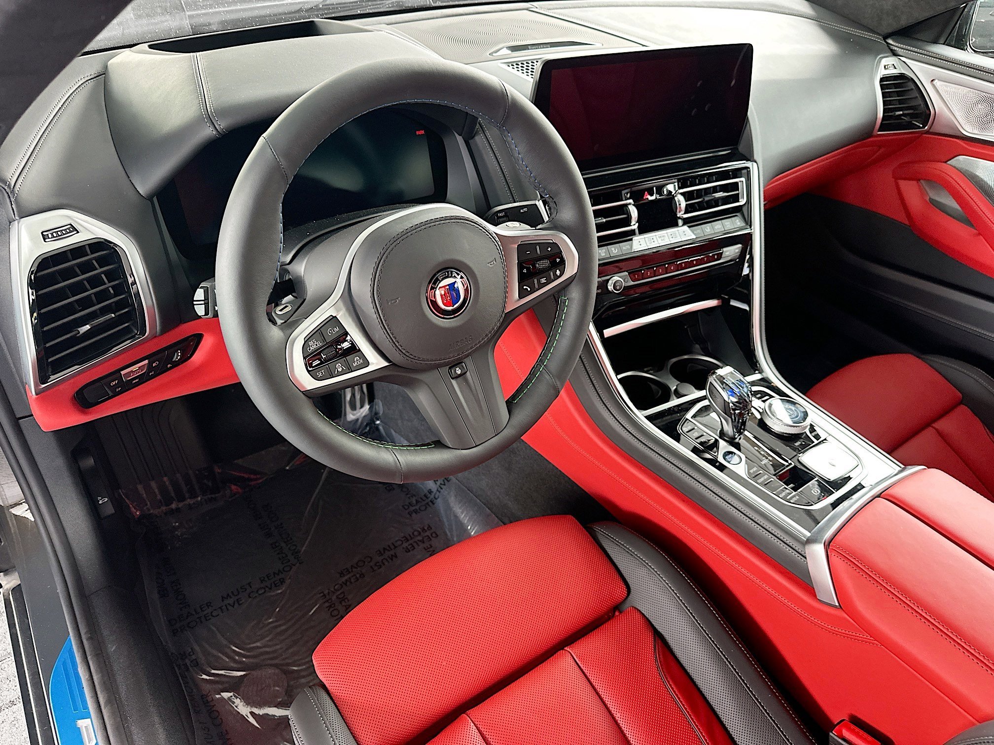 2025 BMW 8 Series Alpina B8 - Photo 8