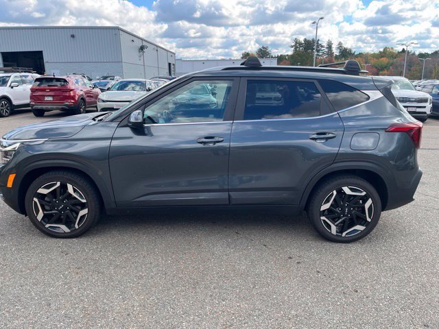 Used 2024 Gray Kia SX image 6