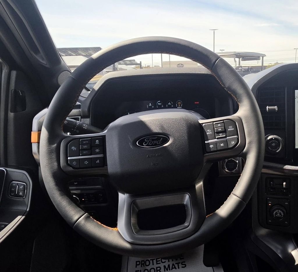 New 2026 Carbonized Gray Metallic Ford Tremor® image 18