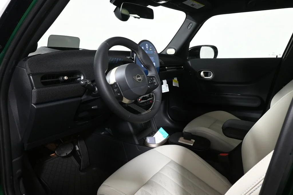 New 2027 Green MINI Cooper S image 15