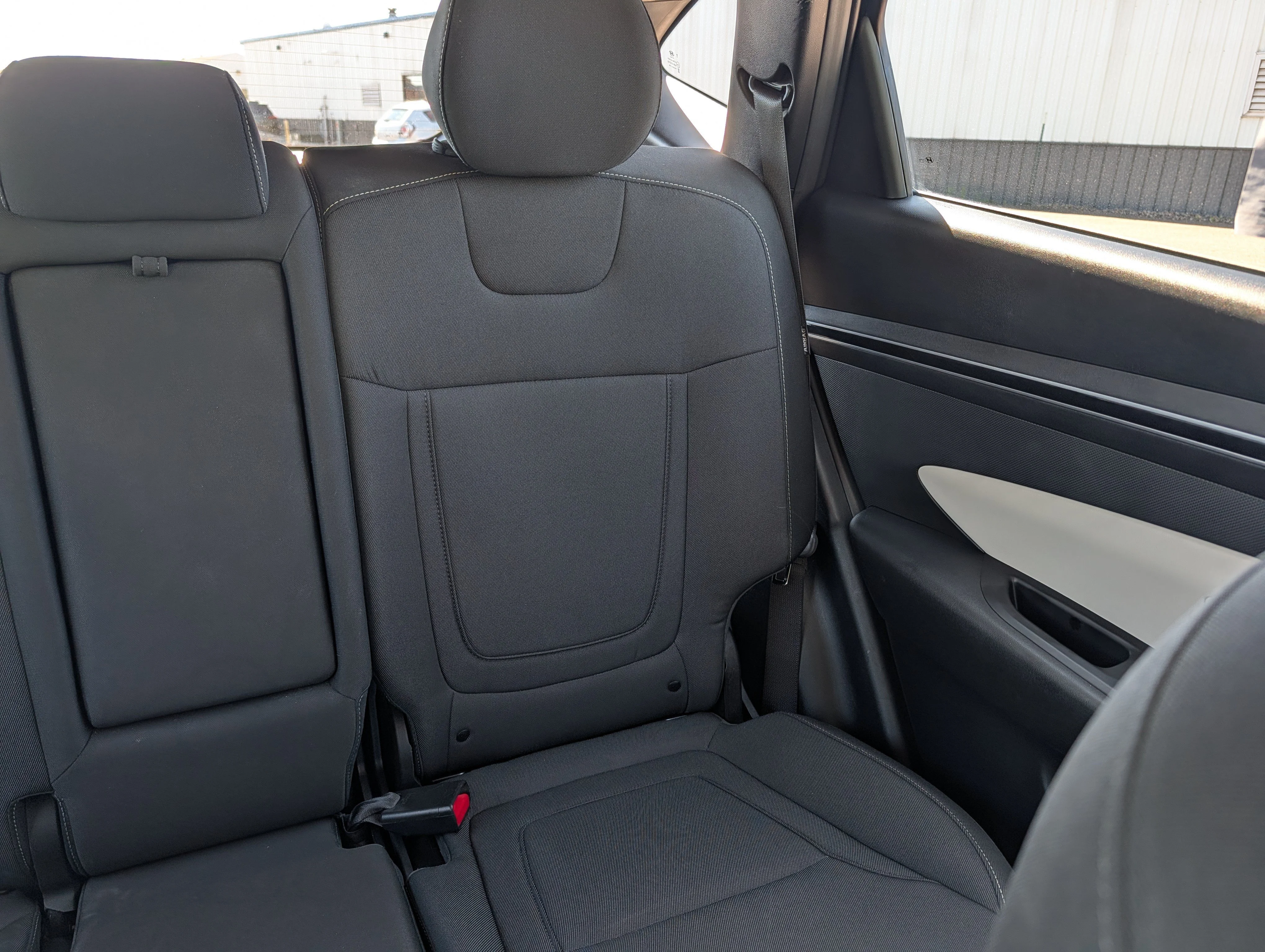 Used 2024 Black Pearl Hyundai SE image 14