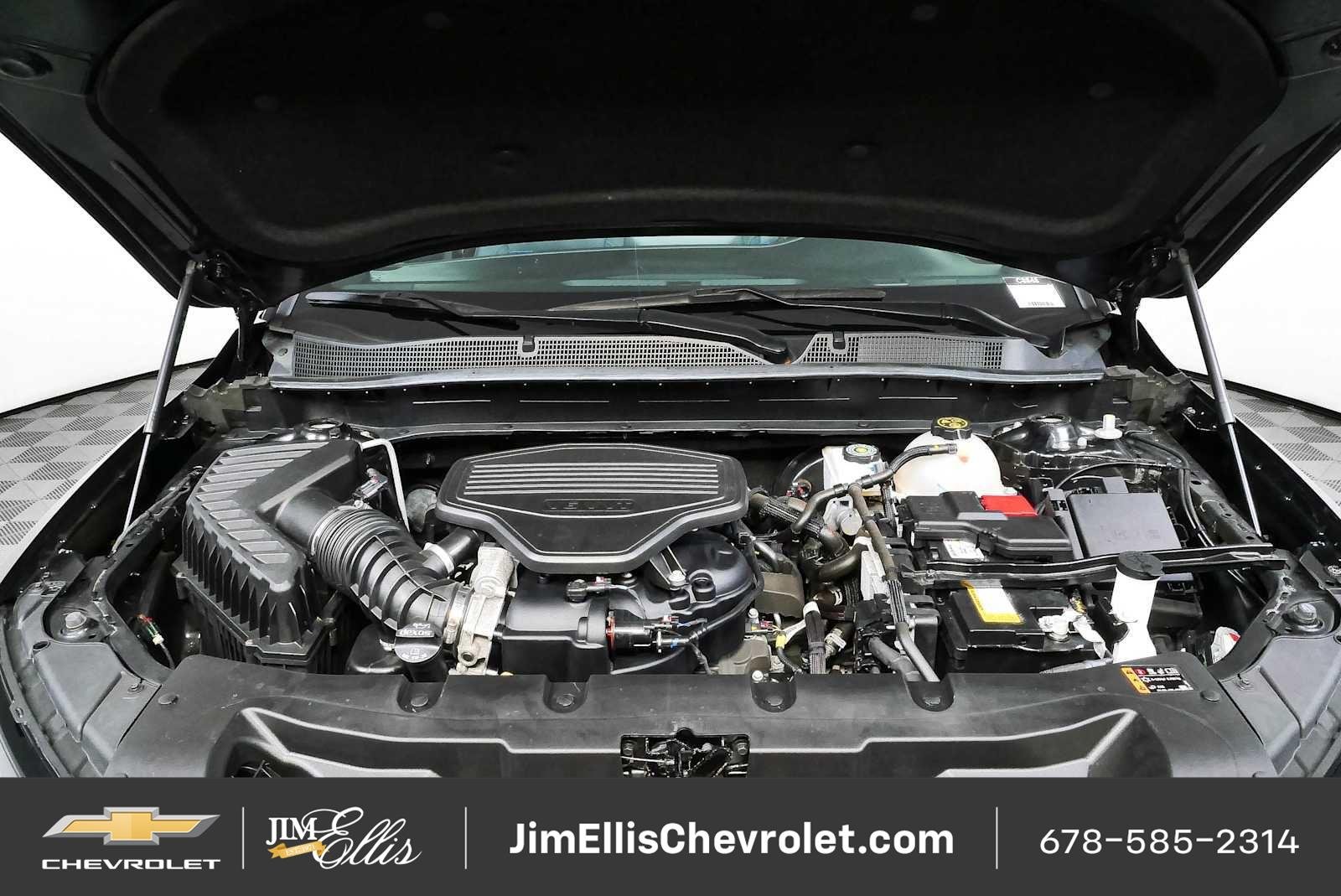 Certified Used 2023 Black Chevrolet RS image 34