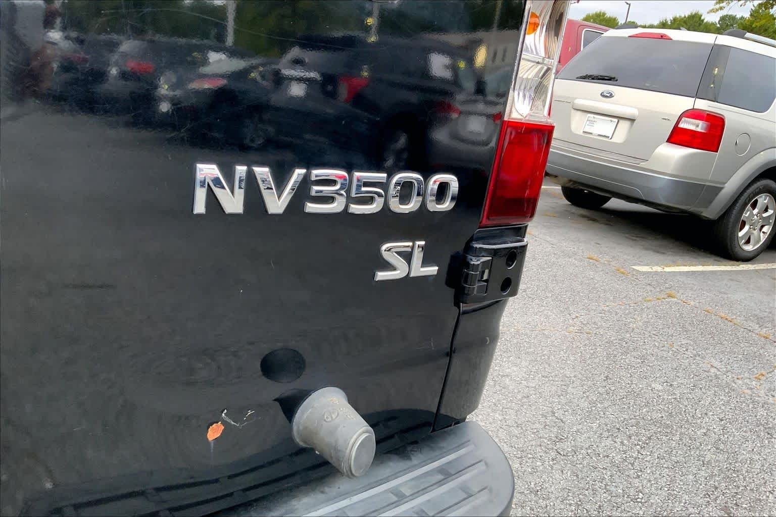 Used 2021 Super Black Nissan NV3500 HD SL image 26