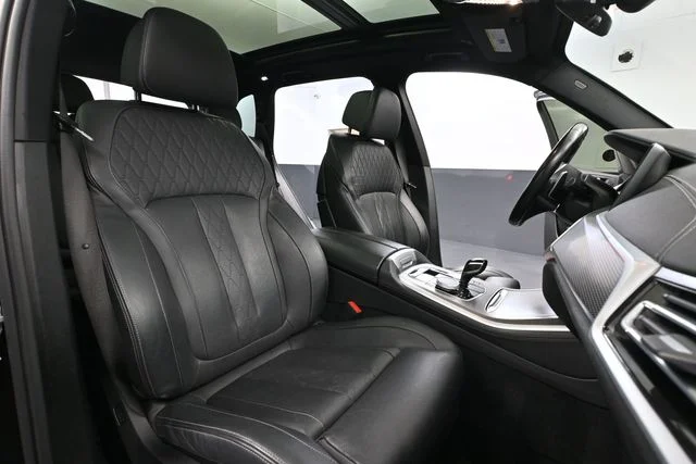 2022 BMW X5 M50i - Photo 52