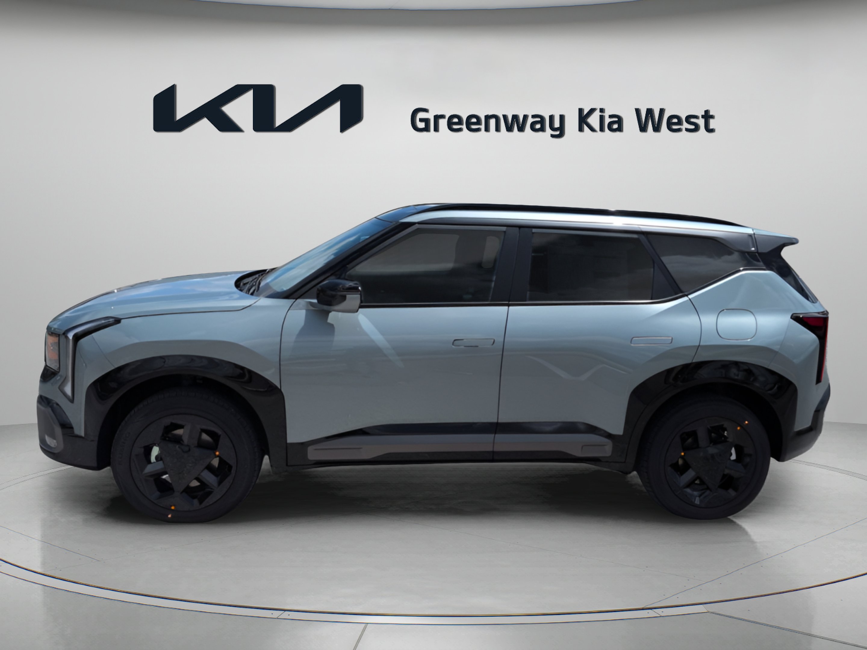 New 2027 Iceberg Green Kia X-Line S image 4
