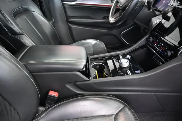 Used 2022 Gray Jeep Overland image 24