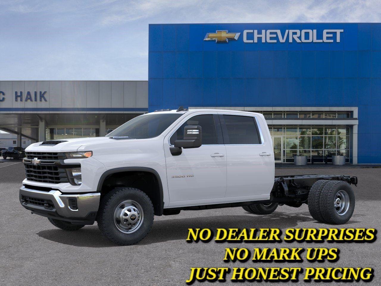 New 2026 Summit White Chevrolet Work Truck image 2