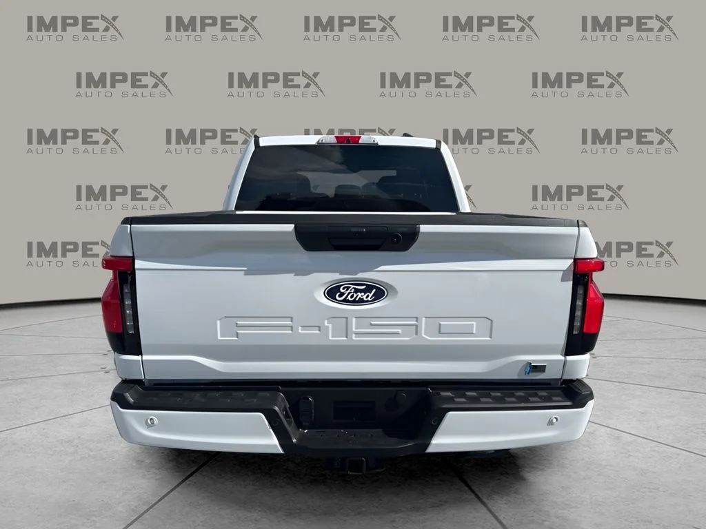 Used 2025 White Ford XLT image 5