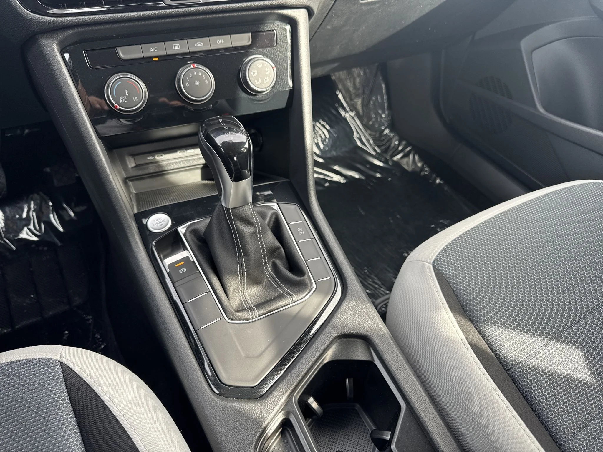 New 2026 Pure White Volkswagen S image 28