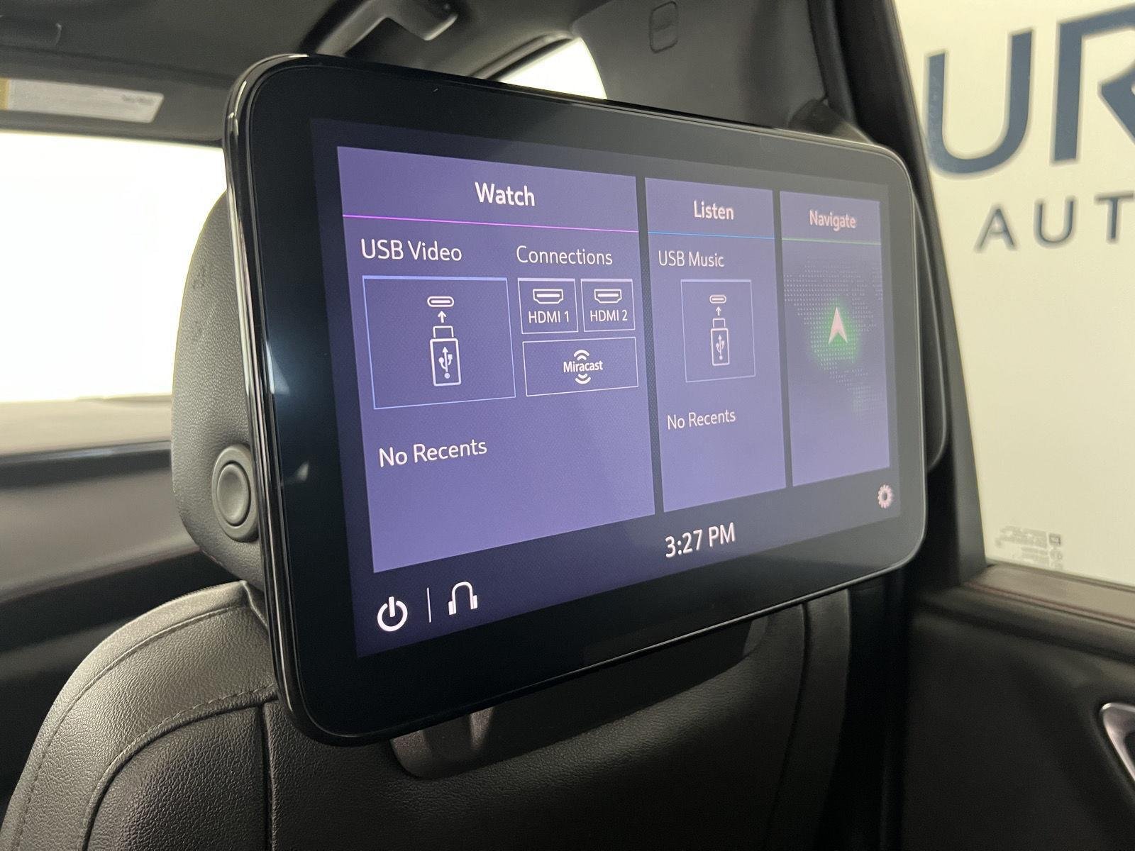 2021 Chevrolet Suburban RST - Photo 26