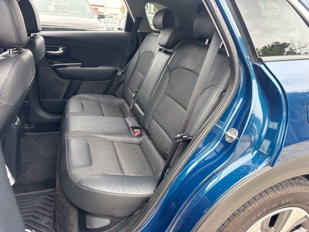 2019 Kia Niro EX - Photo 12