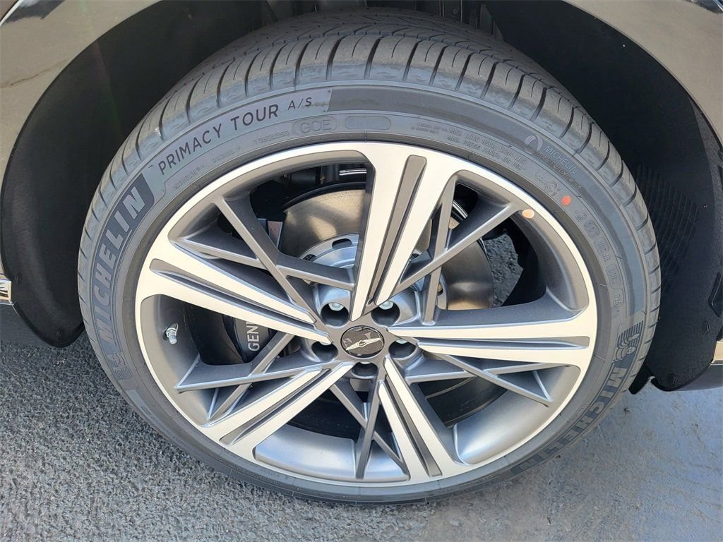 New 2026 Black Genesis 3.5T E-SC MHEV image 7