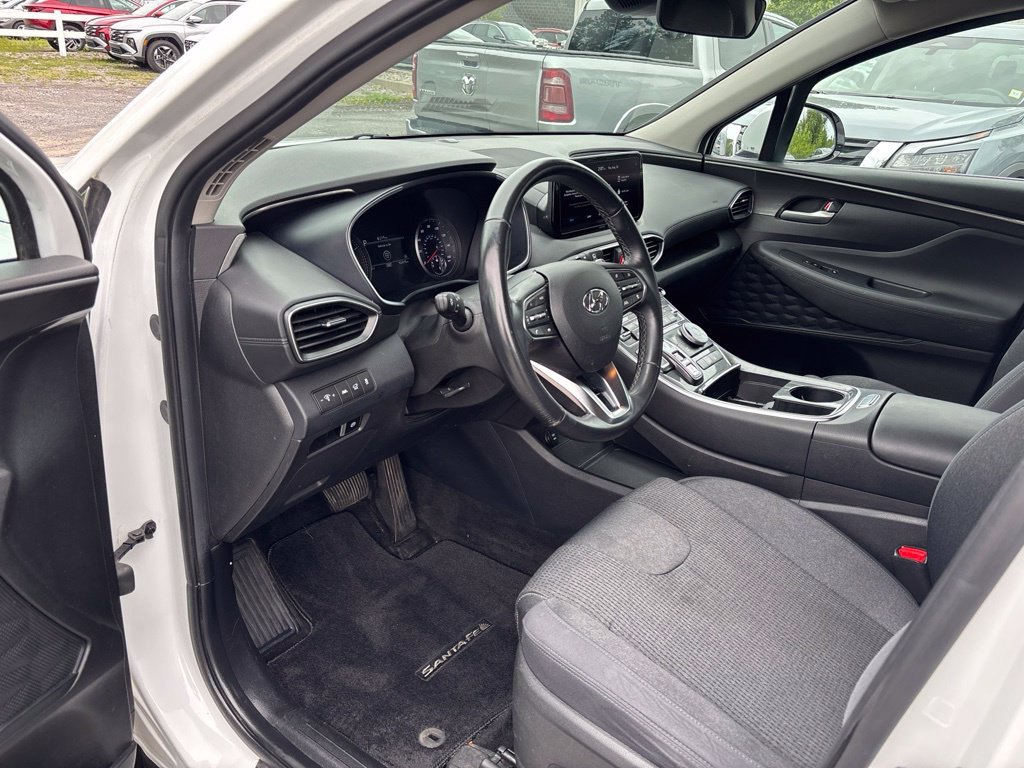Used 2023 White Hyundai SEL image 7