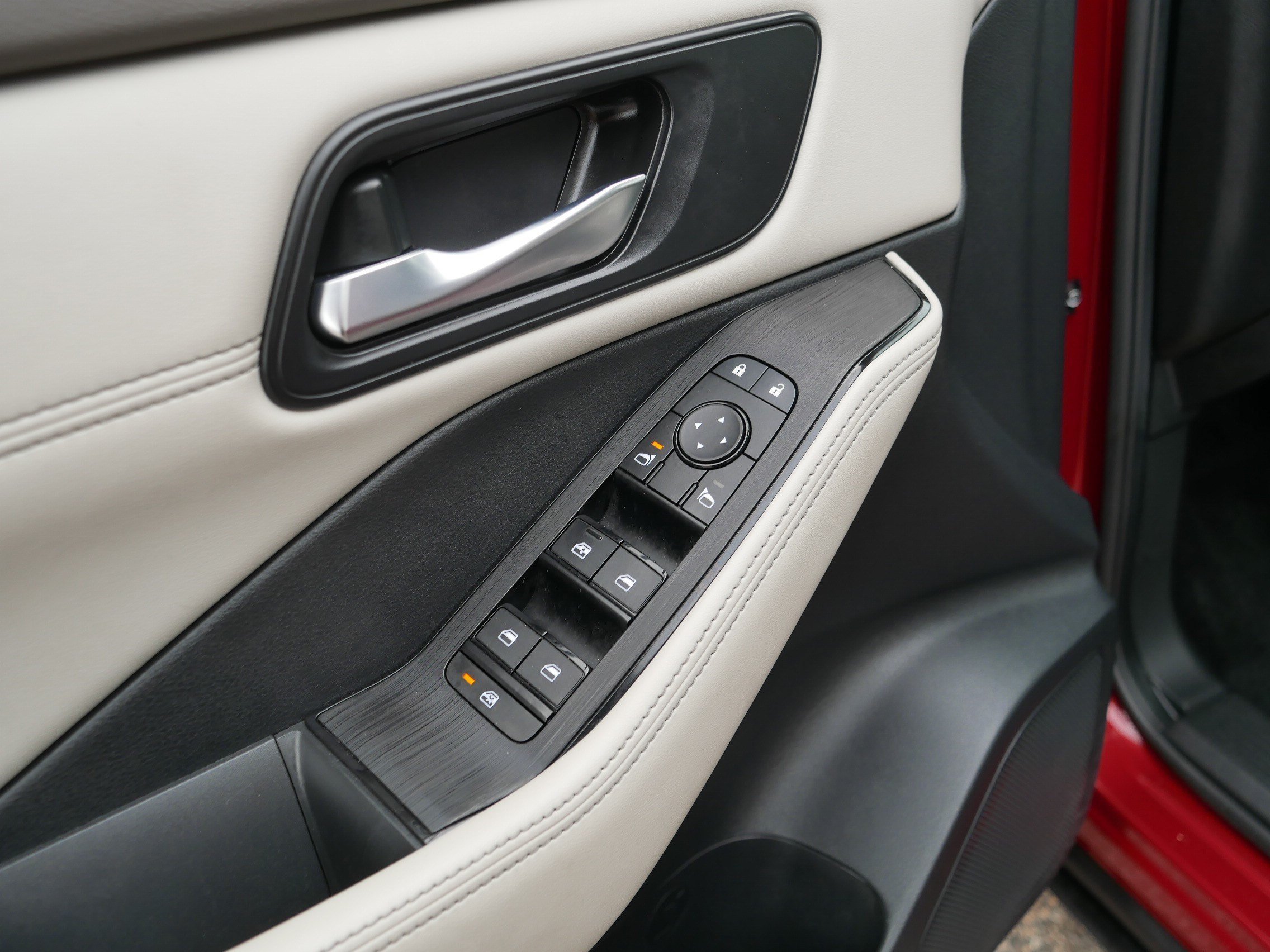 Certified Used 2023 Scarlet Ember Tintcoat Nissan SV image 19