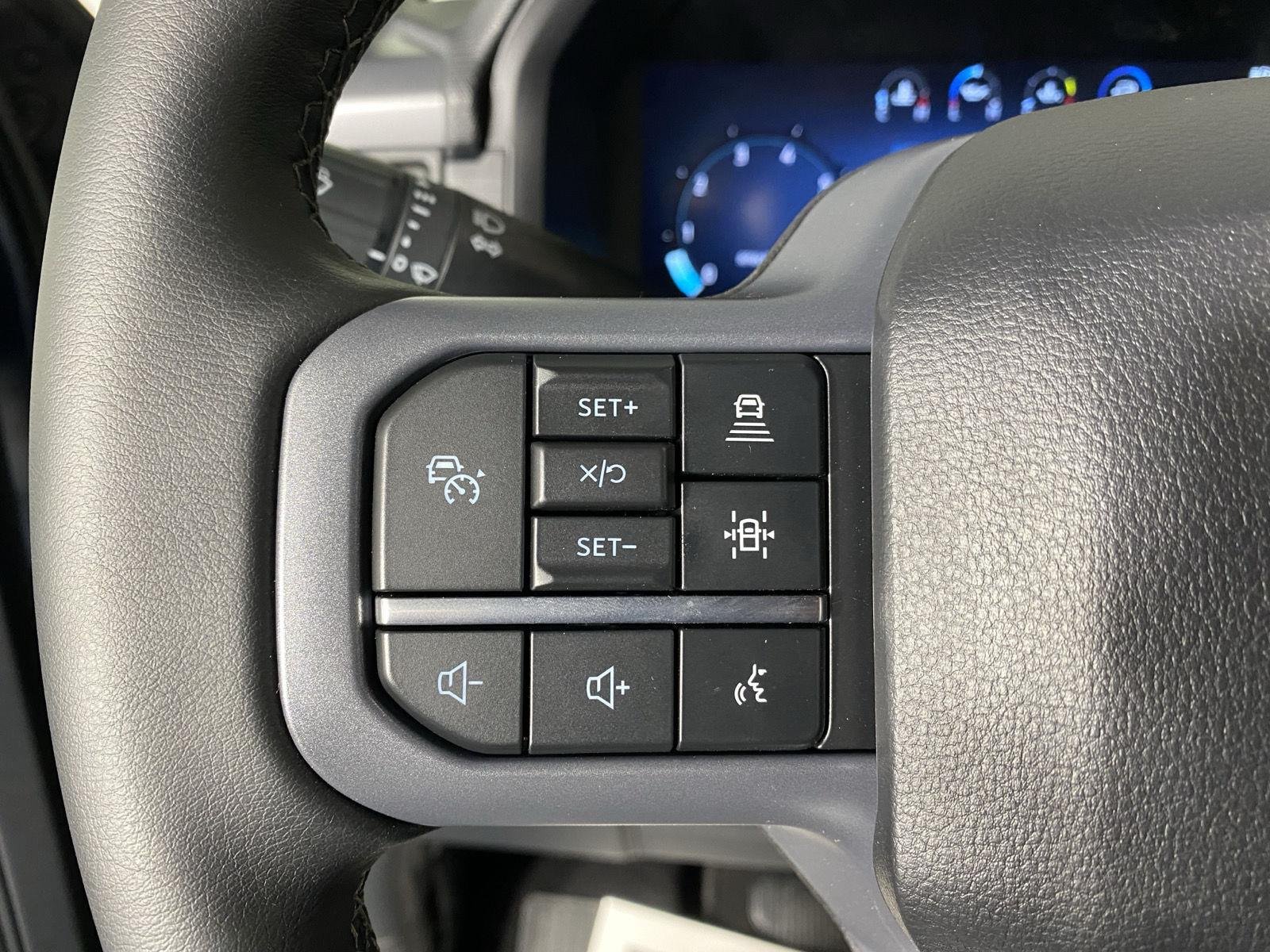 Used 2026 Antimatter Blue Metallic Ford XLT image 19