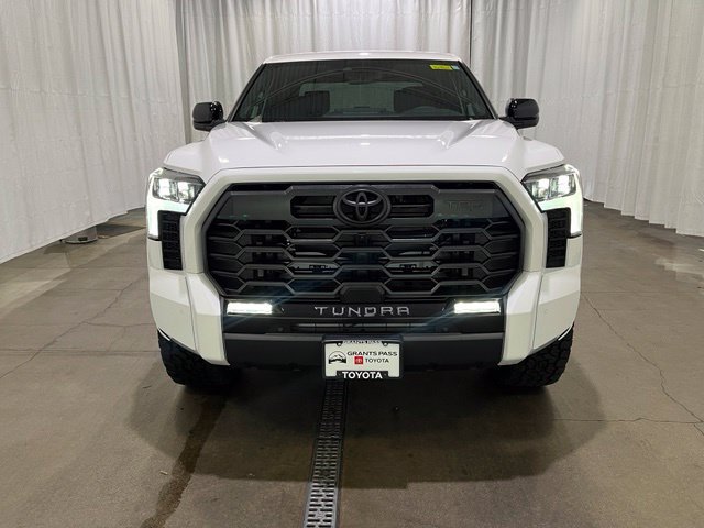 New 2026 Ice Cap Toyota  Limited image 9