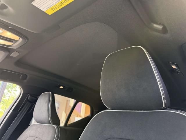 2026 Volvo XC40 Ultra Black Edition - Photo 17