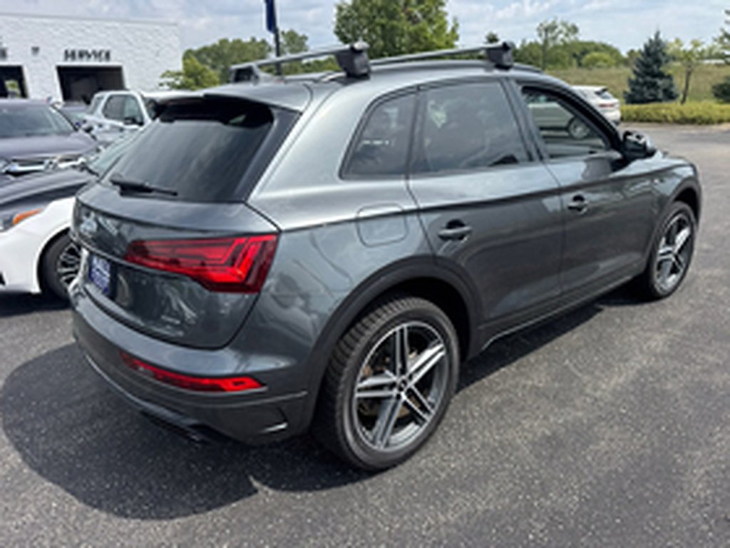 Used 2023 Daytona Gray Pearl Effect Audi e quattro S line Prem Pl 55 TFSI image 109
