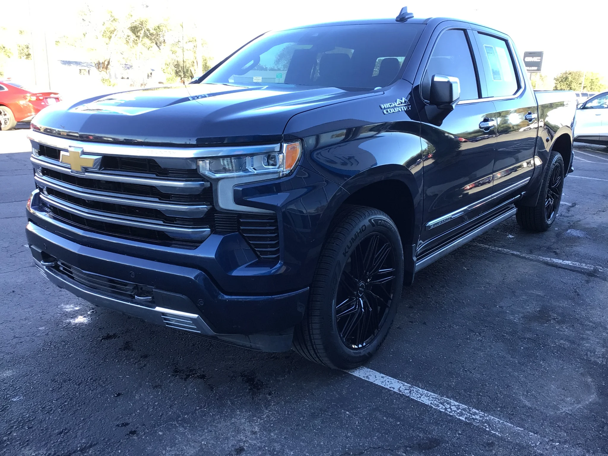 Used 2023 NORTHSKY BLUE METALLIC Chevrolet High Country image 3