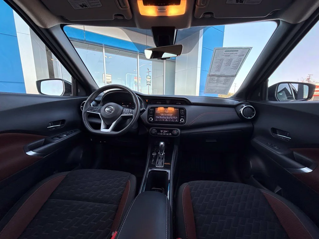 Used 2021 Gray Nissan SR image 18