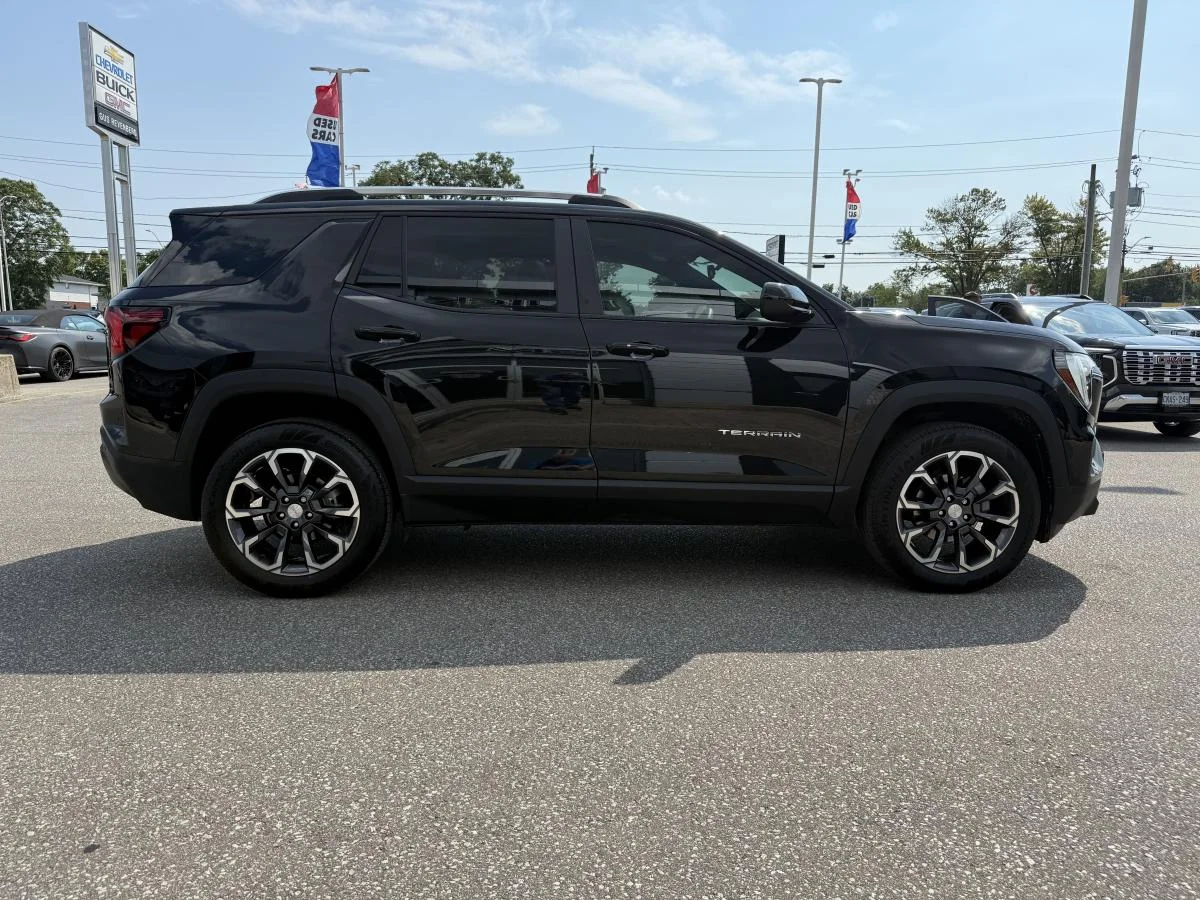 Certified Used 2025 Black GMC Awd Elevation image 6