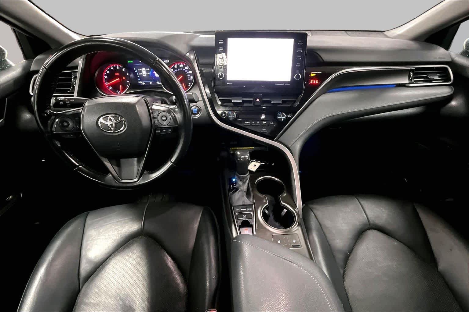 Certified Used 2021 Wind Chill Pearl Toyota XSE image 15