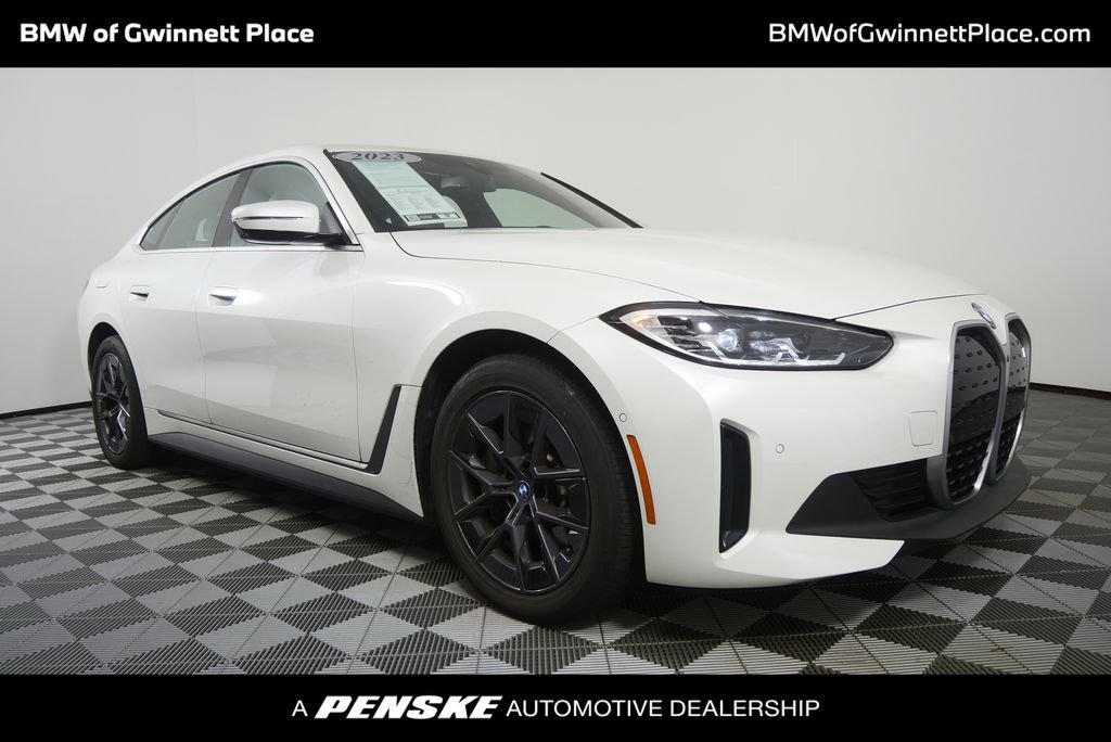 2023 BMW i4 eDrive35's photo