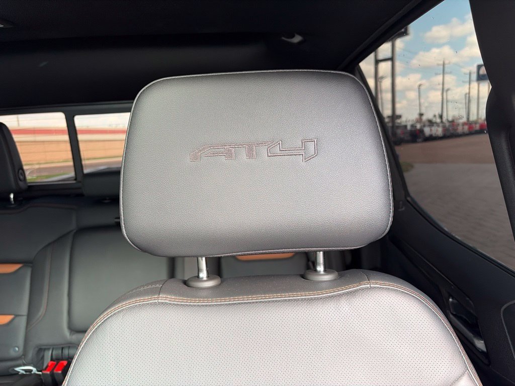 Used 2026 Summit White GMC AT4 image 18