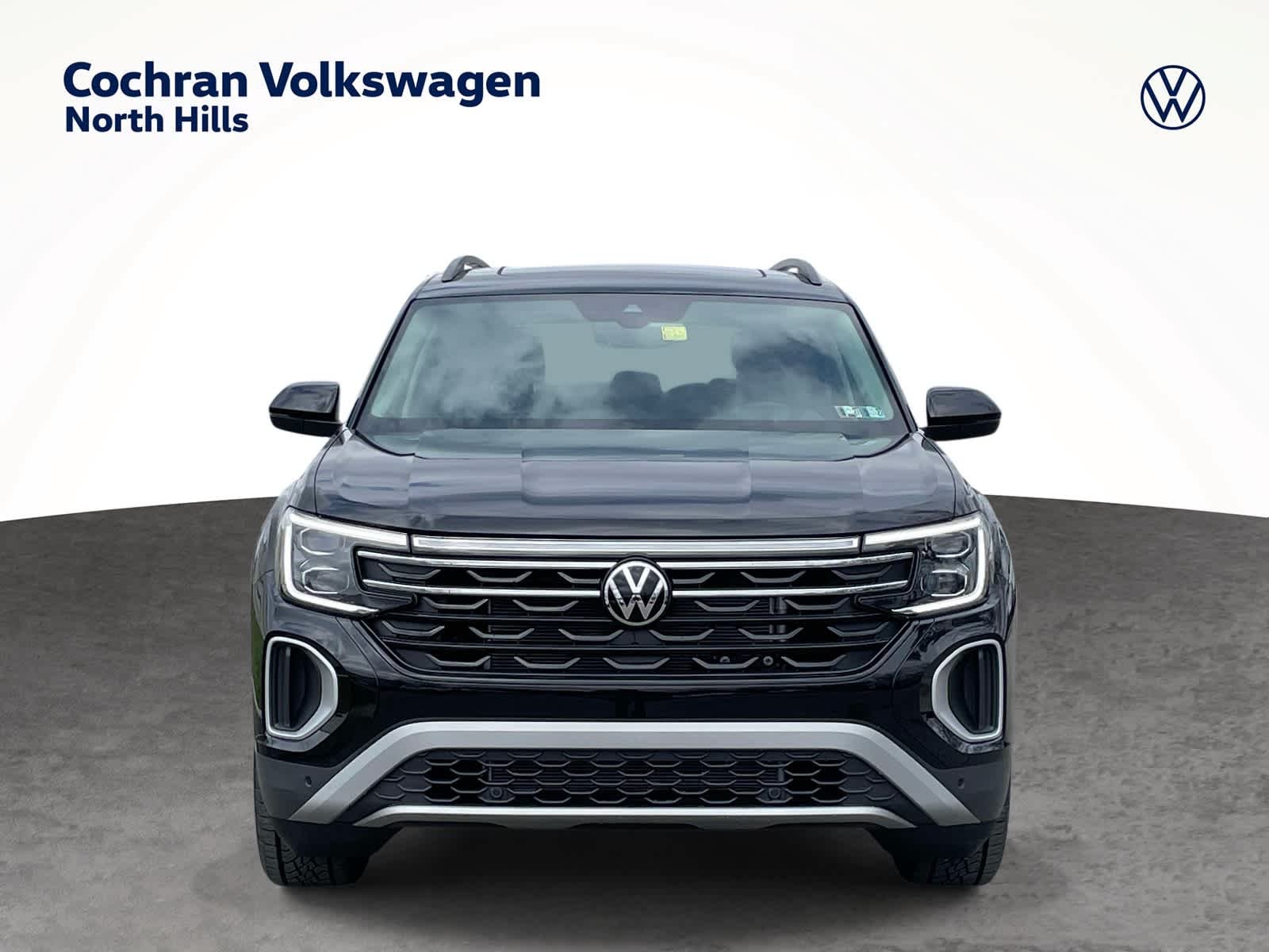 New 2026 Deep Black Pearl Volkswagen 2.0T Peak Edition image 8
