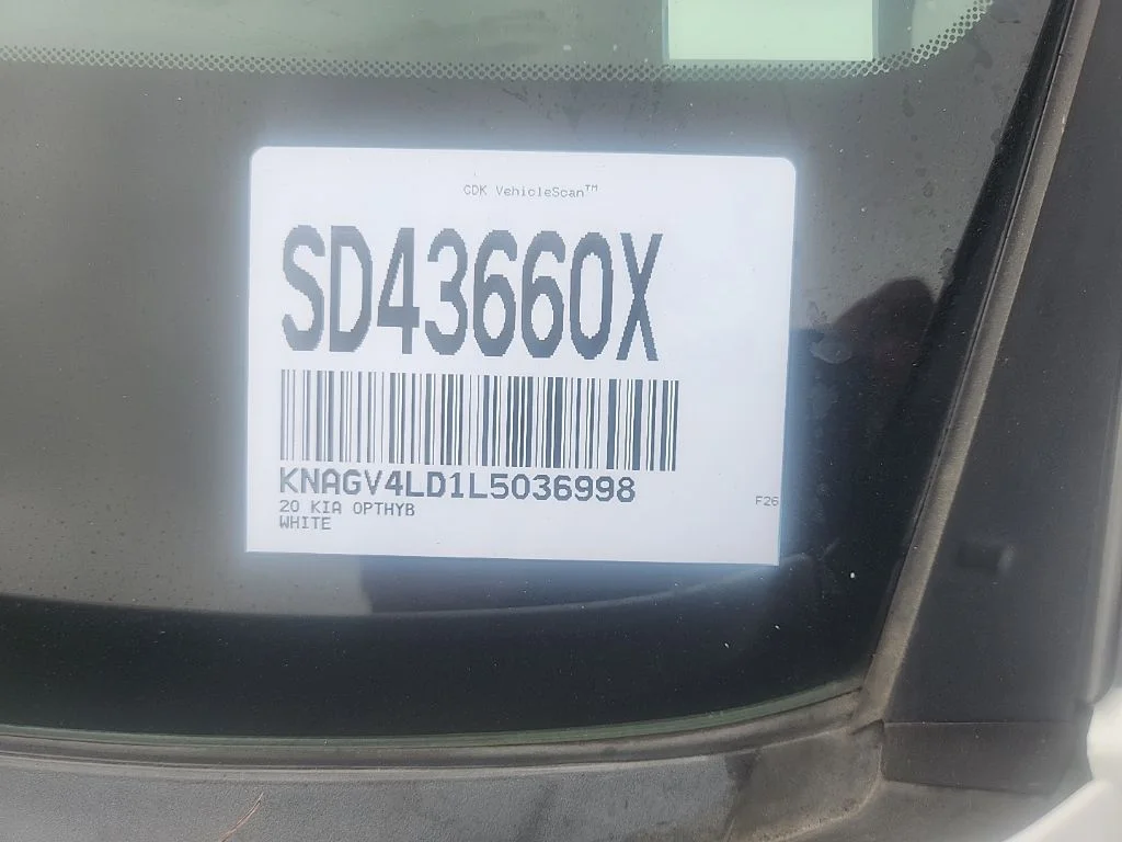 Certified Used 2020 White Kia EX image 5