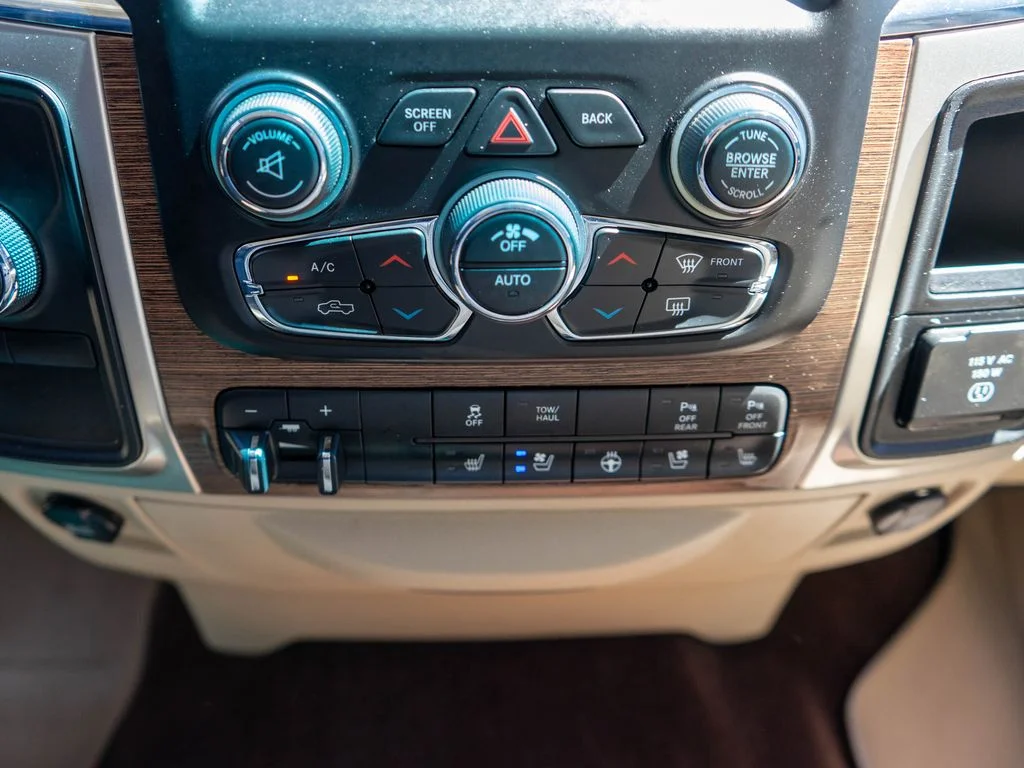 Used 2017 White Ram Laramie image 24