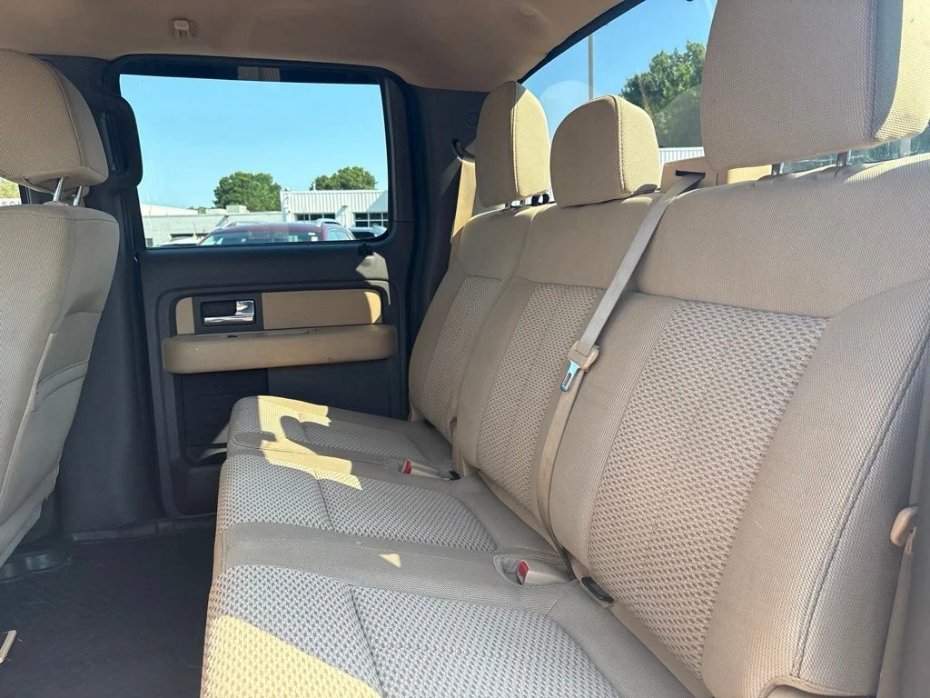 Used 2012 Blue Ford XLT image 23