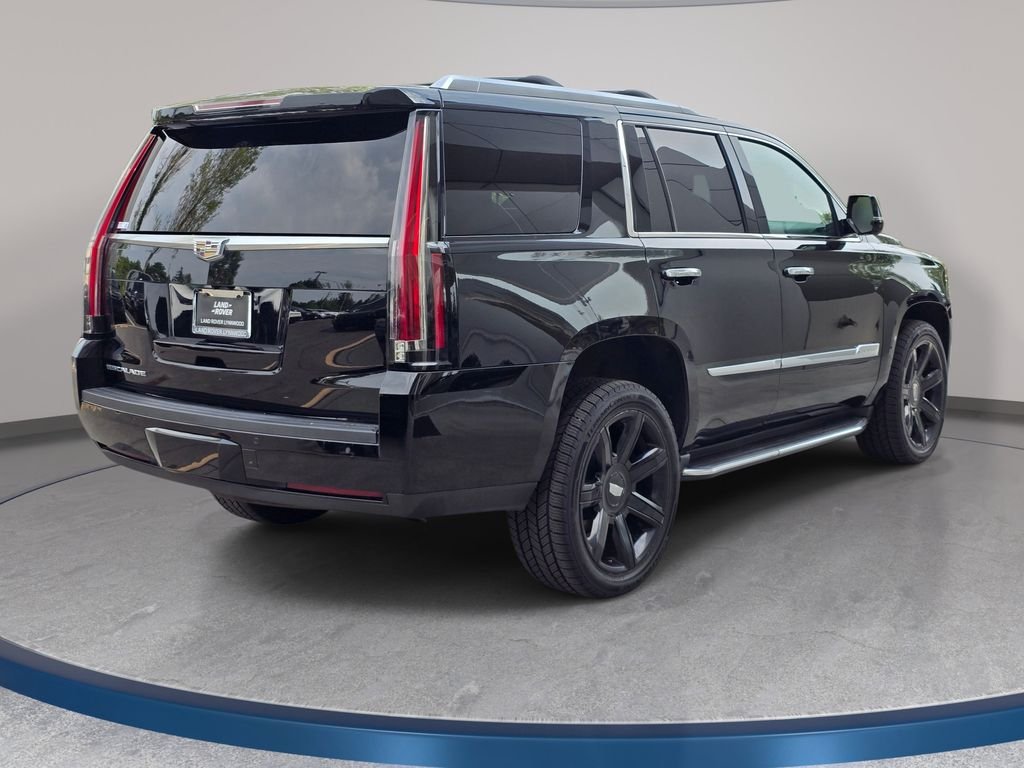 Used 2016 Black Cadillac Luxury image 6