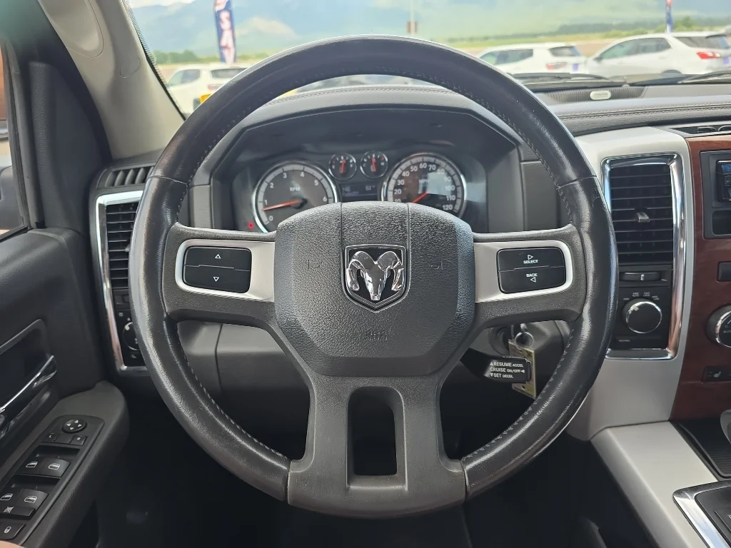Used 2009 Gray Dodge LARAMIE image 10