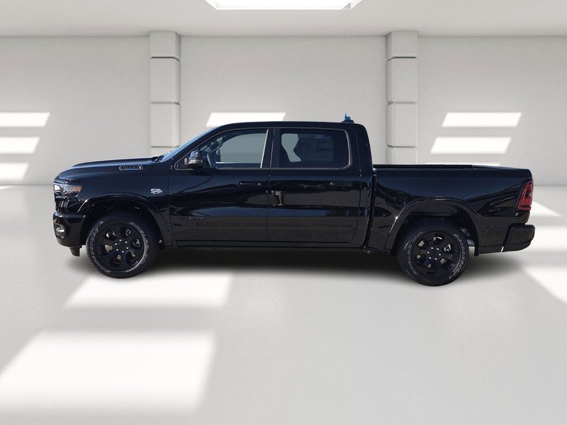 New 2026 Diamond Black Crystal Pearlcoat RAM BIG HORN 4X4 CREW CAB 5