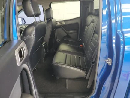 Used 2020 Lightning Blue Metallic Ford XLT image 12