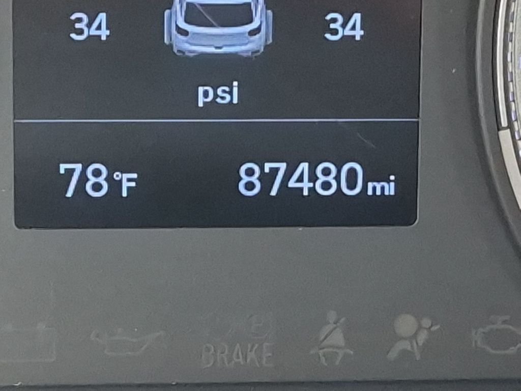 Used 2020 Gray Hyundai SEL image 13