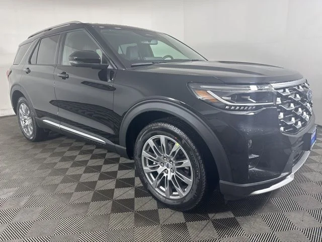 2026 Ford Explorer Platinum 4WD's photo