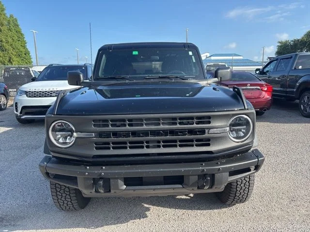 Used 2022 Black Ford Base image 2
