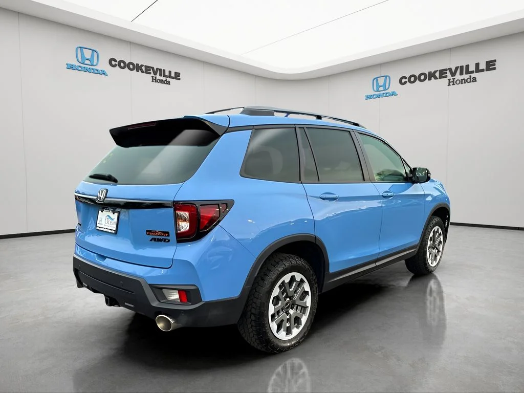 Used 2024 Blue Honda TrailSport image 3