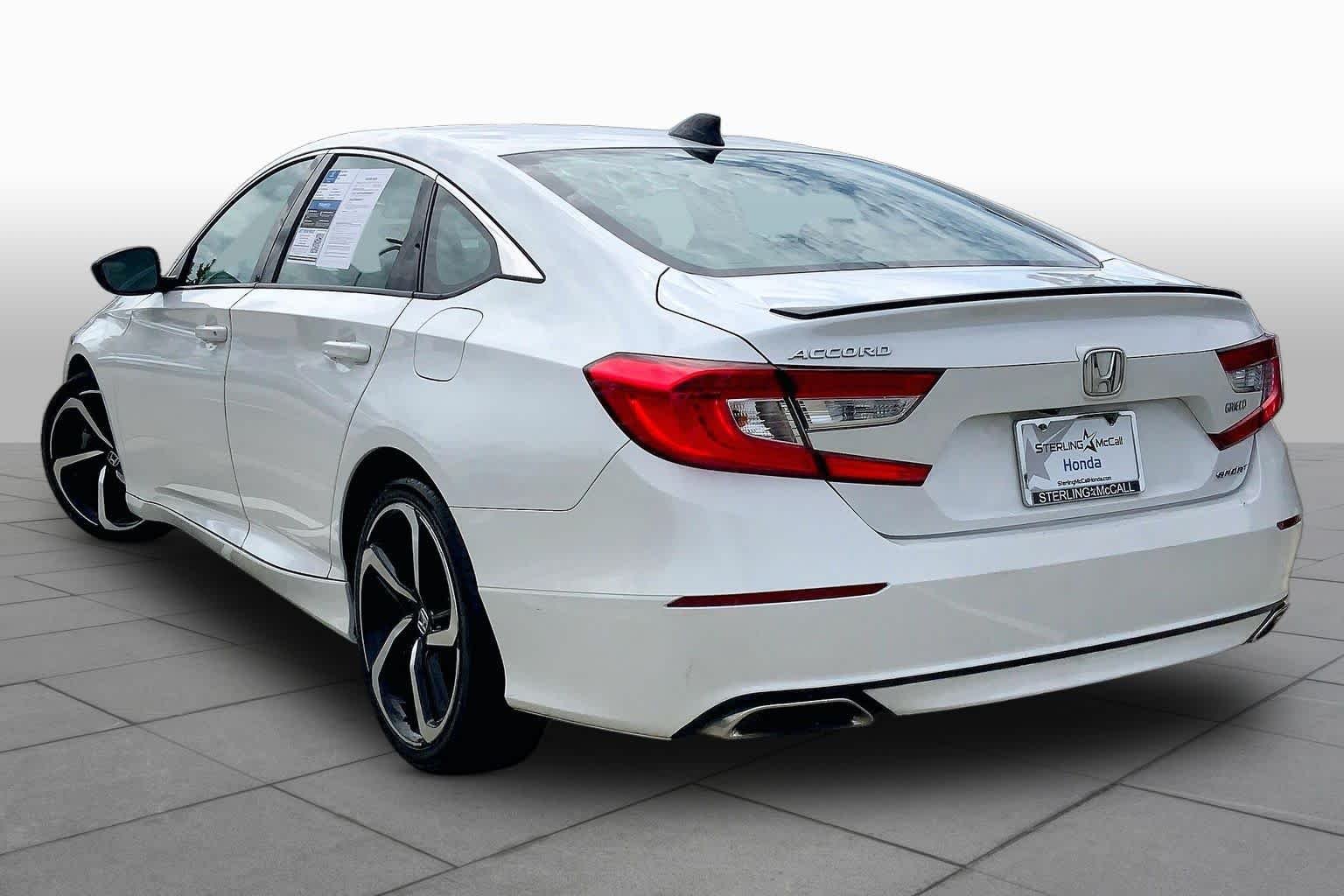 Used 2022 Platinum White Pearl Honda Sport image 12