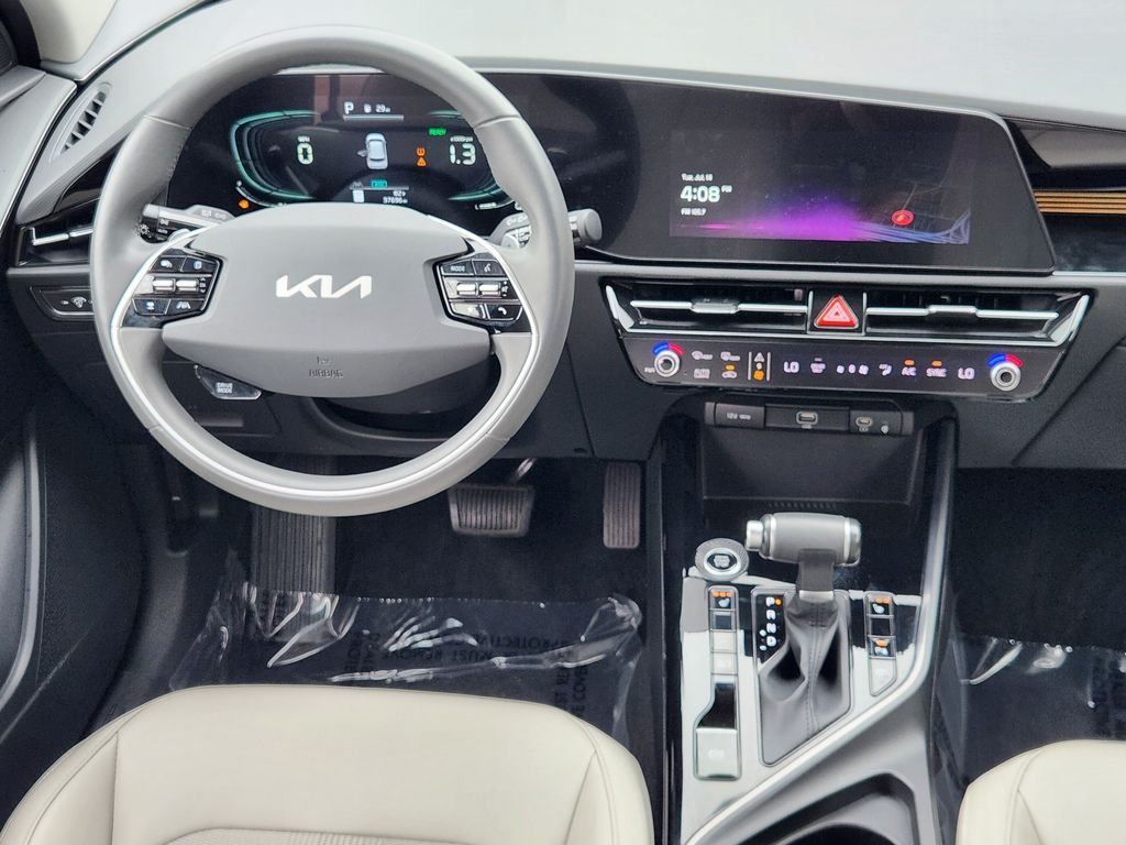 Used 2023 Gray Kia EX image 25