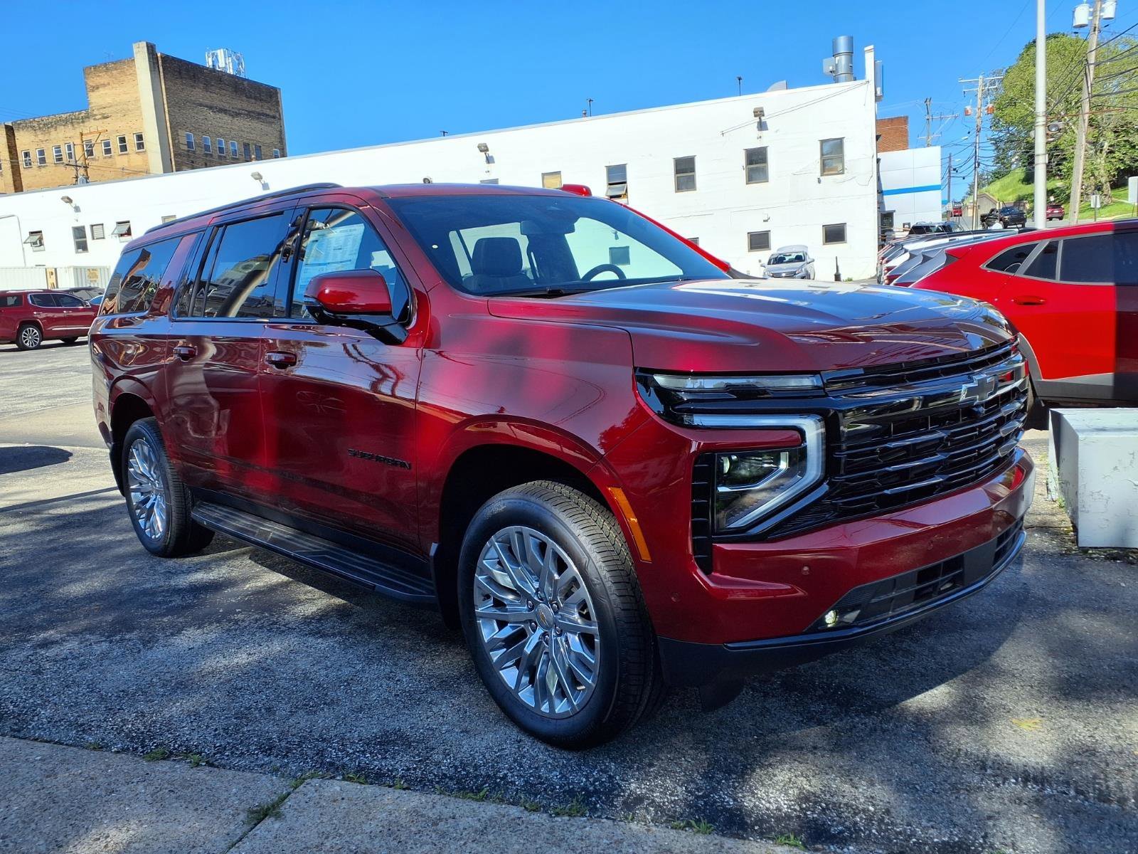 2026 Chevrolet Suburban RST 4WD's photo