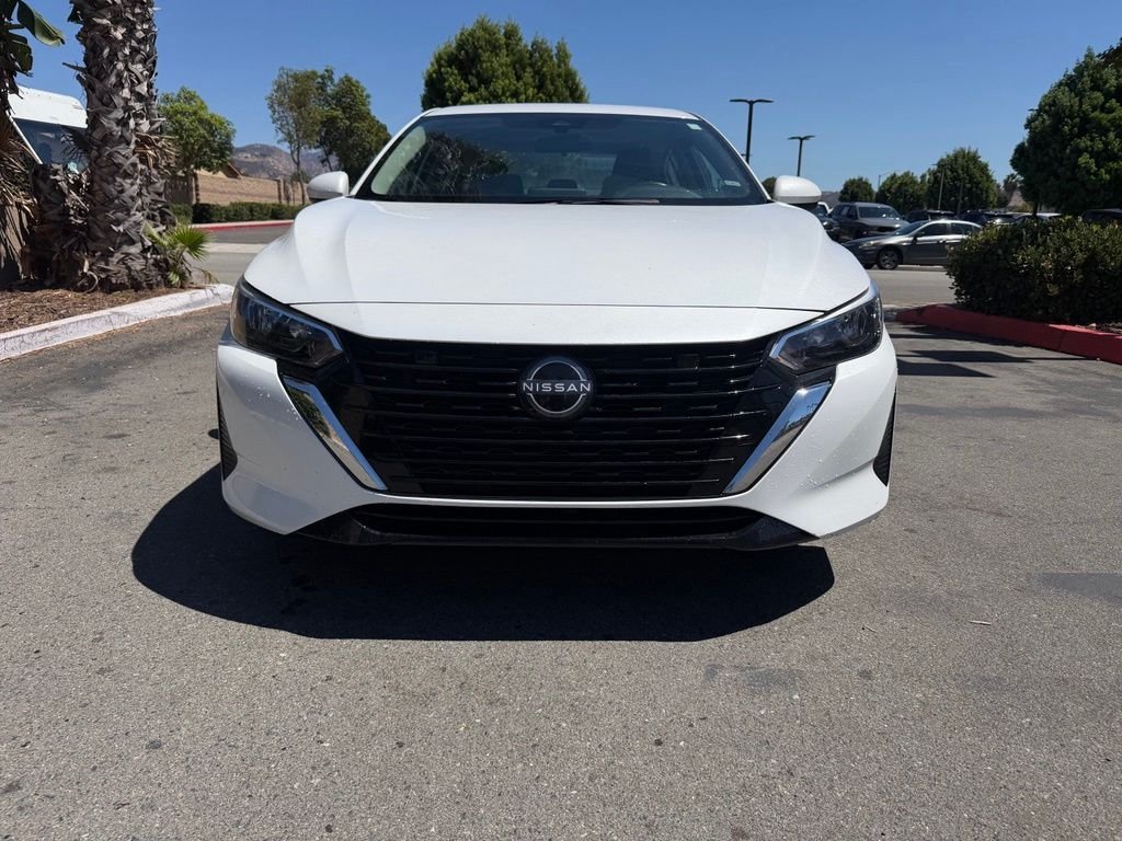 Used 2024 White Nissan SV image 3