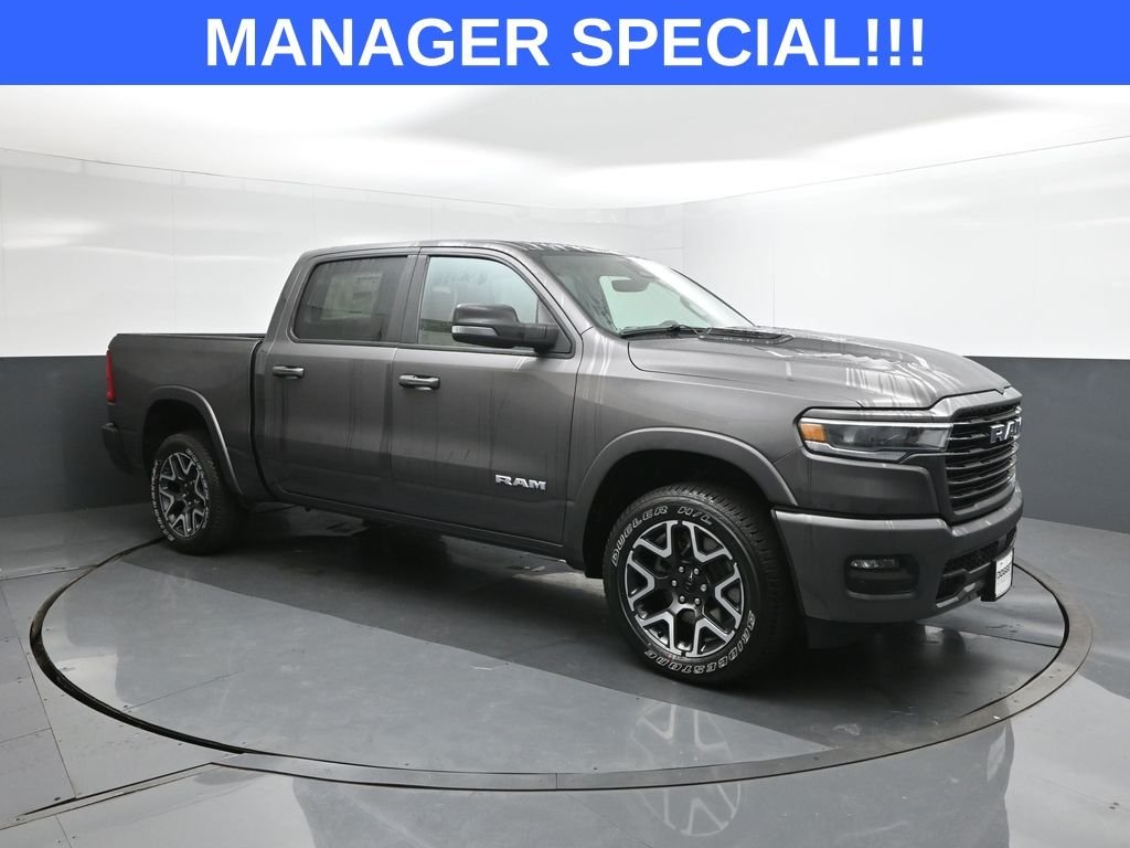 New 2026 Granite Crystal Metallic Clear-Coat Exterior Paint RAM Laramie image 17
