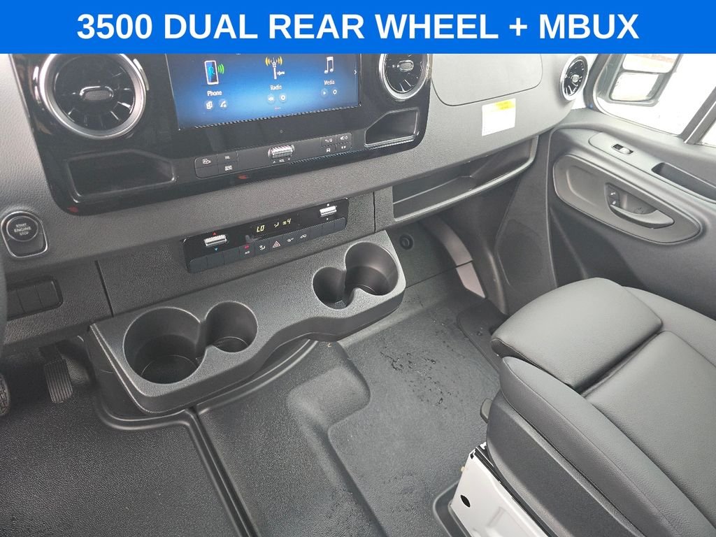 New 2026 Arctic White Mercedes-Benz Cargo 144 WB image 21