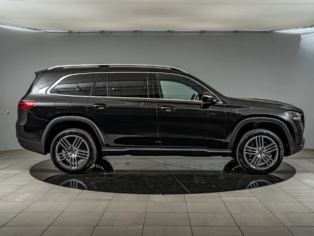 Used 2024 Black Mercedes-Benz GLS 450 image 4