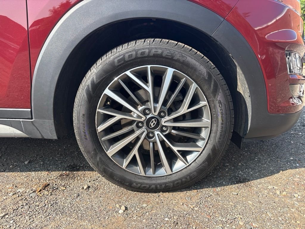Used 2020 Red Hyundai Ultimate image 18